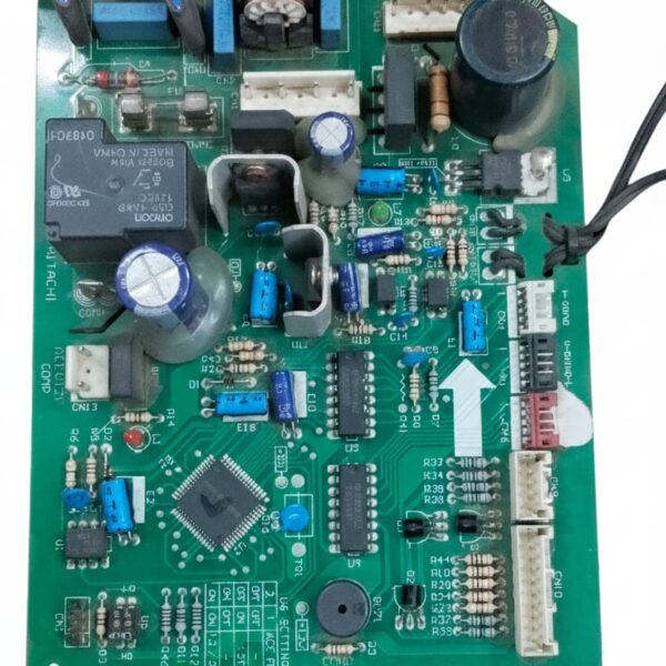 HITACHI FIX SPEED  INDOOR PCB DC MOTOR 04200213 CODE 4289 REFURBISHED